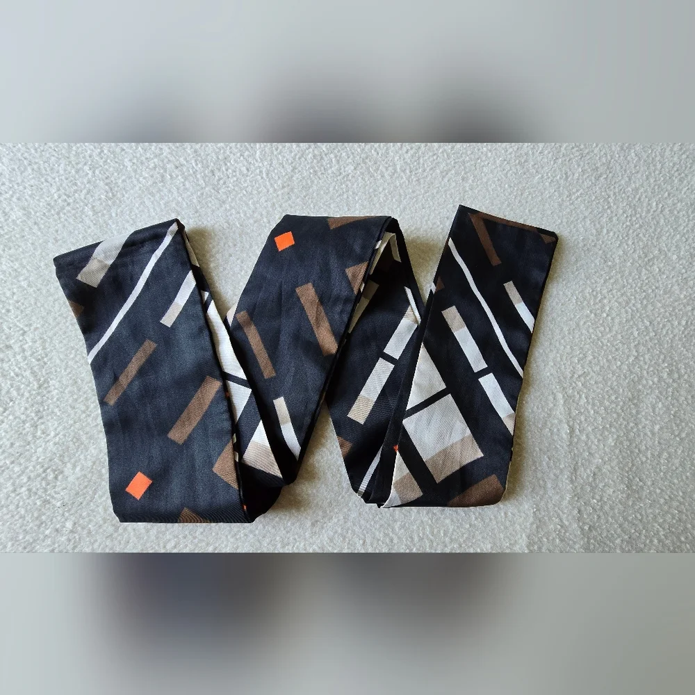 Geometric Scarf Wrap